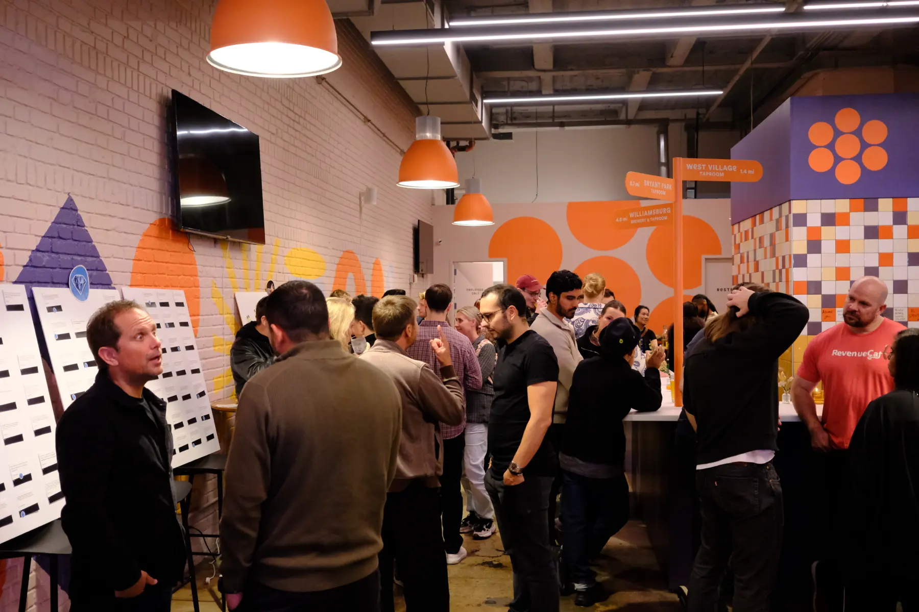 A full room at Growth Gems & Screw-Ups